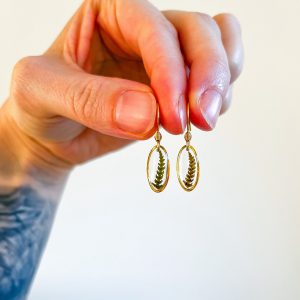 Ovale Farn Ohrringe, golden