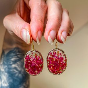 Rosenblätter Ohrringe, oval, golden