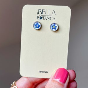 Vergissmeinnicht Ohrstecker, 8mm, weißer Hintergrund, silbern