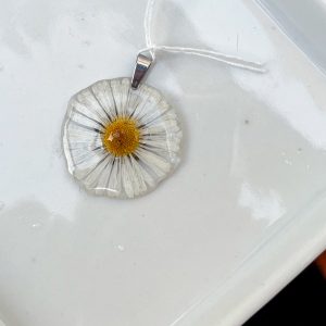 Gänseblümchen Anhänger, Blütenform, silbern