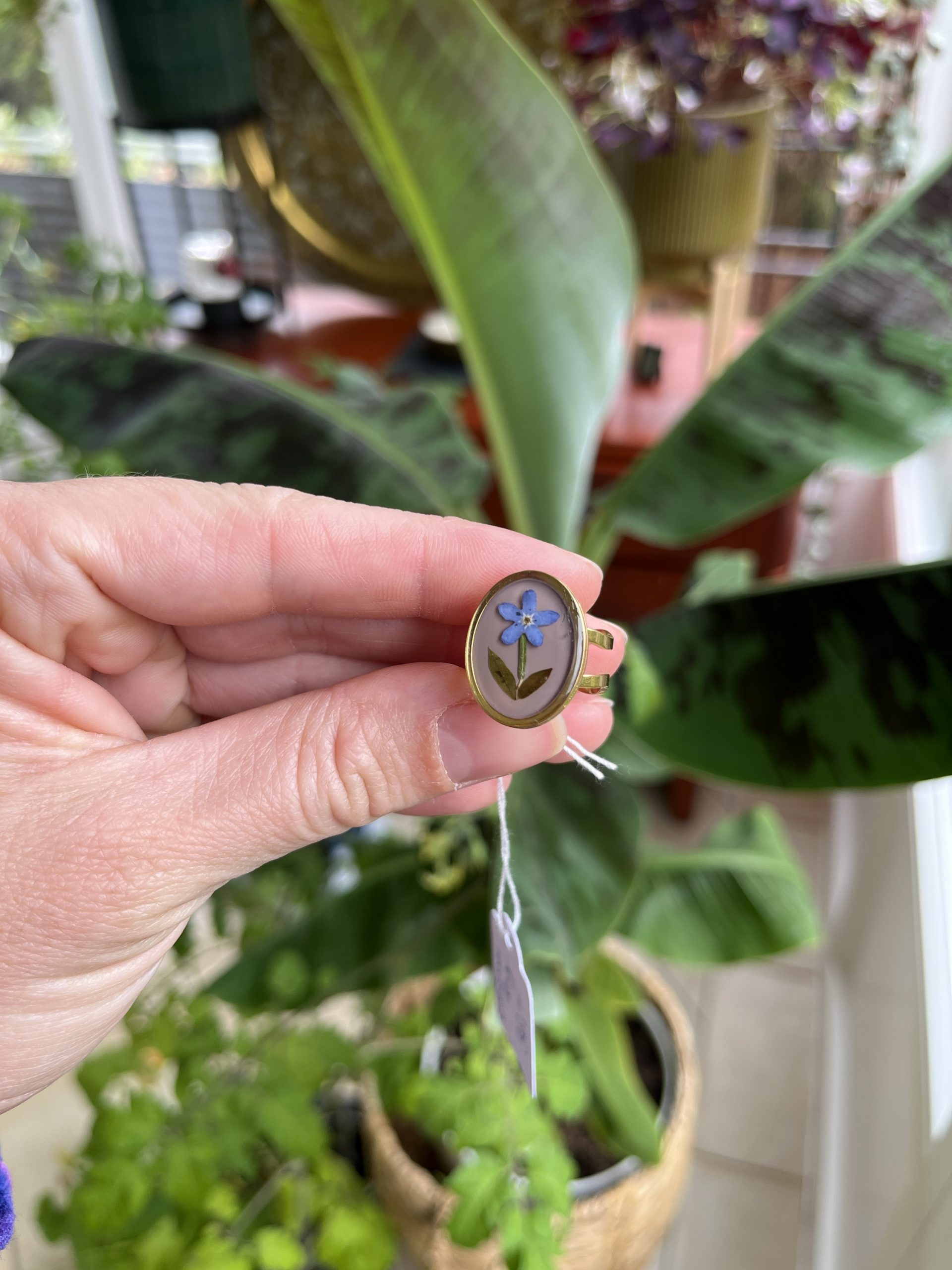 Ring mit Vergissmeinnicht, golden – Bild 3